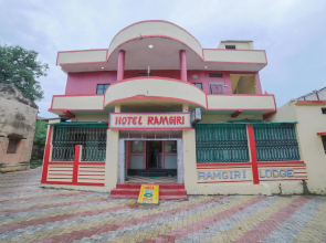 SPOT ON 46669 Hotel Ramgiri