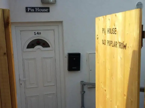 Pia House
