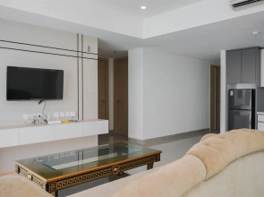 Spacious And Elegant 4Br Apartment At Hillcrest House