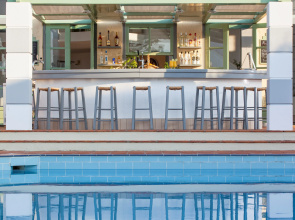 Galaxy Suites Boutique Resort