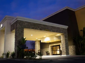 Hampton Inn