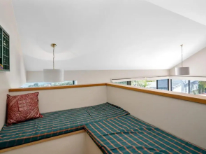 Sun-baked Akaroa Views and Mooring - Akaroa Holiday Home