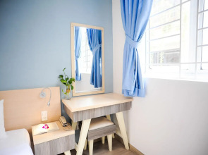 My Anh 120 Central Saigon Hotel Ben Thanh Market