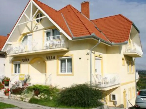 Flora Villa