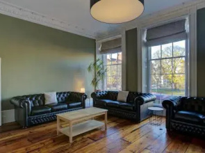The Exquisite Gem Of Manchester - Pet Friendly - Hot Tub