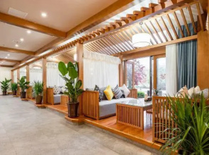 Guangyuan Jianmenguan Tianci Hot Spring Vacation Hotel