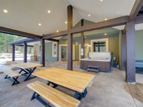 4 Mi to Ski Mt Rose: Sleek Reno-lake Tahoe Home
