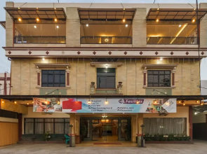 RedDoorz Plus @ Hotel Sempurna Watervang Lubuk Linggau