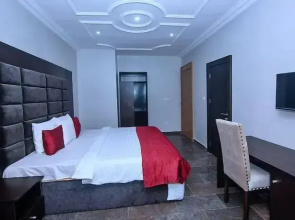 Whitehart Hotel & Apartments Wuye