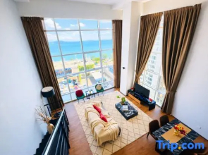 Seaview 2Br Duplex at Maritime Georgetown with Pool & Gym 73A