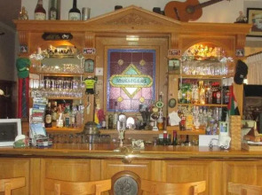 Mulligans Golf Lodge