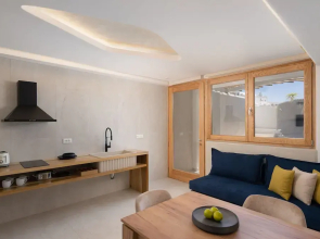 Aegean Diamonds Luxury Suites
