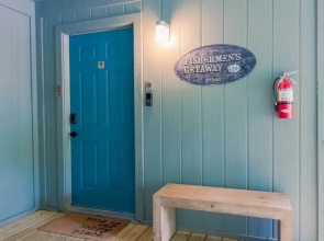 Cozy Branson Getaway ~ 2 Mi to Silver Dollar City!