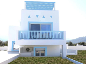 Xenos Villa 7 With a Private Pool Near the sea