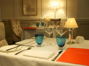 11 Cadogan Gardens and The Apartments by Iconic Luxury Hotels