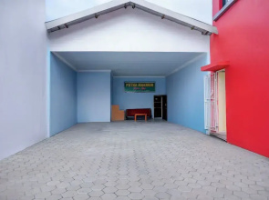 Hotel O Stasiun Tegal Near Alun-Alun  Formerly Lumina Guest House