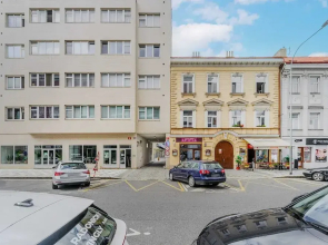 Apartments with balcony near center