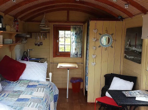 Pine Green Valley Glamping Park