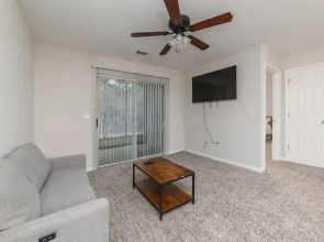 Budget Friendly Unit Near Fort Moore