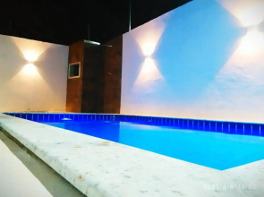 Dúplex em Porto Seguro com piscina a 8 minutos das praias