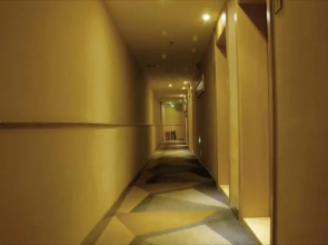City Comfort Inn Hechi Zhongxin Square