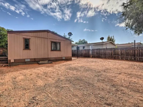 3 Mi to Lake Powell: Page Home w/ Patio & BBQ