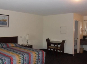 Deluxe Inn Palacios