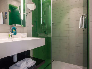 Park Inn by Radisson Dubai Motor City