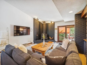 Pet-friendly 3 Bedroom Townhome in Frisco - Short Drive to Breck!