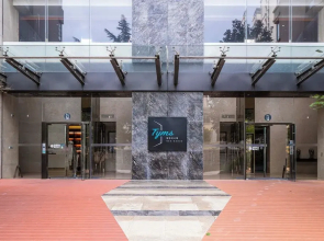 Tyms 3BR 2BA Apt Xujiahui Center