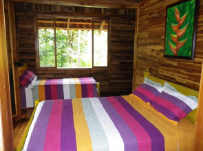 Macaw Lodge