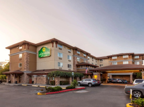 La Quinta Inn & Suites by Wyndham Vancouver