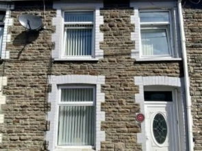 Inviting 2-bed House in Afan Forest Port Talbot