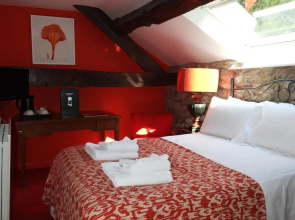 The Lion Hotel