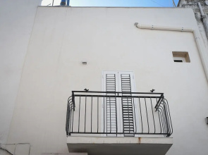 Comfortable Holiday Home in Carovigno With Balcony