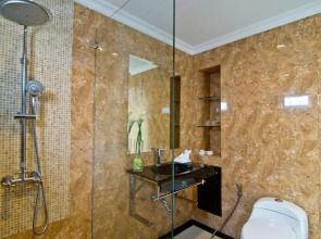 LK Mantra Pura Resort