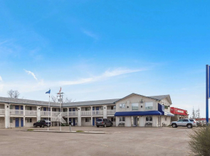 Motel Bo (Camrose)