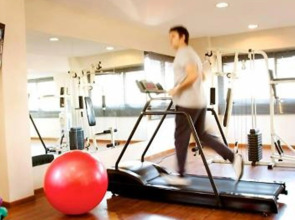 Argenta Tower Hotel & Suites