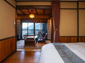 Kiri No Kahori Sakura