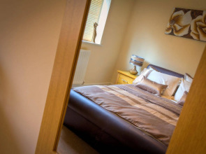 The Lindley Suite - Simple2let Serviced Apartments