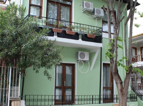 Yakamoz Hotel