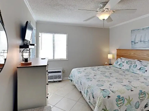 A Place At The Beach Iii 9530-2h 2 Bedroom Condo