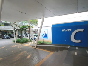 Aeropolis Apartment by Aparian Mediapura