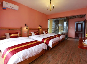 Yangshuo Li Yue Hotel