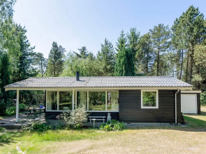 5 Person Holiday Home in Hojslev-by Traum