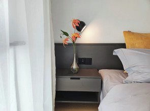 base-Wangfujing Serviced Apartment