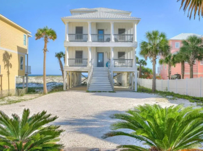 Romar House At Beachside