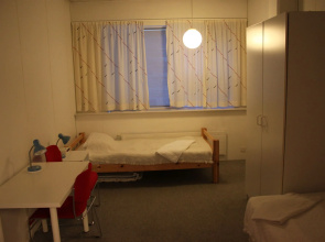 101 Guesthouse Hotel