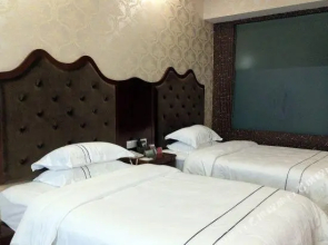 Huaqiao Hotel