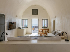 Villa Dusk and Dawn in Fira